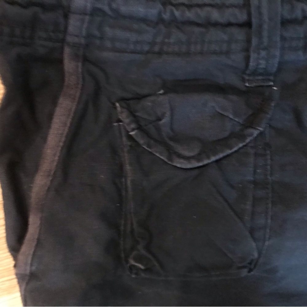 H&M LOGG navy cargo shorts - Picture 6 of 7